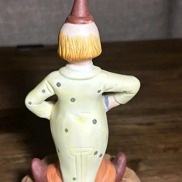 Vintage Music Box Clown Holding Accordion Ceramic Decor Home Accents - Picture 8 of 10